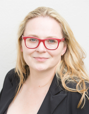 Anke Geyer Anke Geyer, Public Relations Zentralklinik Bad Berka